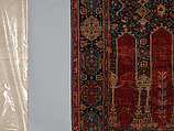 Prayer Rug with Coupled Columns, Wool (warp, weft and pile); symmetrically knotted pile
