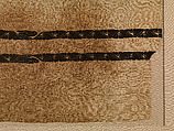 Fragment with an Interlace Medallion and Bands, Wool, linen; plain weave, tapestry weave