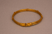 Necklet (Musi), Gold