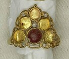 Ring, Gold; semi-precious stones, glass