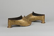 Armored shoes with koftgari decoration, Gilded steel (koftgari)
