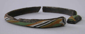 Bracelet, Glass