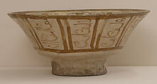 Bowl, Stonepaste; luster-painted on opaque white glaze