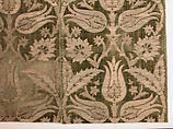 Strip, Metal wrapped thread; velvet