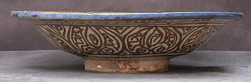 Bowl, Stonepaste; luster-painted
