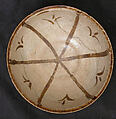 Bowl, Stonepaste; luster-painted