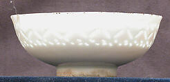 Bowl, Stonepaste; painted under transparent glaze, pierced (Gombroon ware)