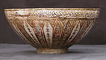 Bowl, Stonepaste; luster-painted over opaque white glaze