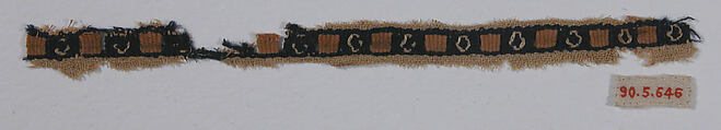 Textile Fragment, Wool, linen; plain weave, tapestry weave