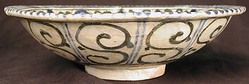 Bowl with Central Pentagon Motifs, Stonepaste; polychrome painted under transparent glaze