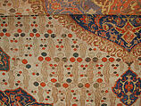 Ushak Medallion Carpet on White Ground, Wool (warp, weft and pile); symmetrically knotted pile