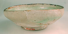 Bowl, Earthenware; white slip with black slip decoration under transparent glaze