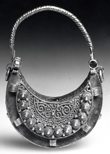 Earring by an unrecorded maker, The Metropolitan Museum of Art
