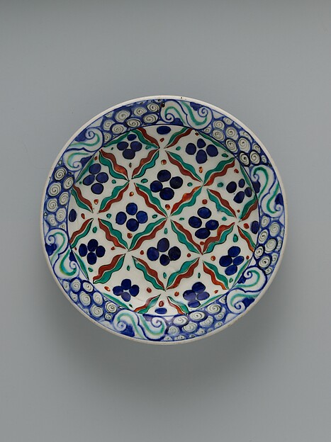 Dish with 'Cintamani' and Tiger-stripe Pattern