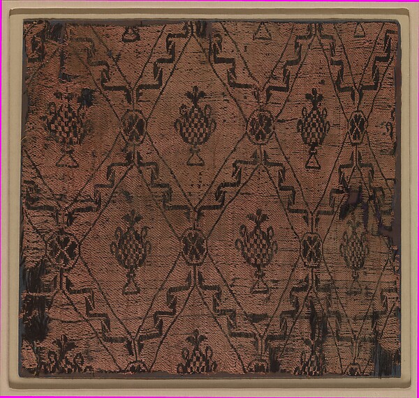 Ribbon Lattice with Pinecone (?)