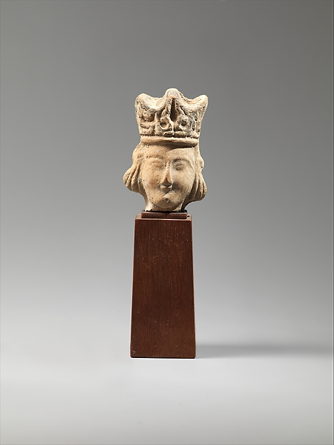 Head of a Figurine with an Elaborate Headdress by an unrecorded maker, The Metropolitan Museum of Art