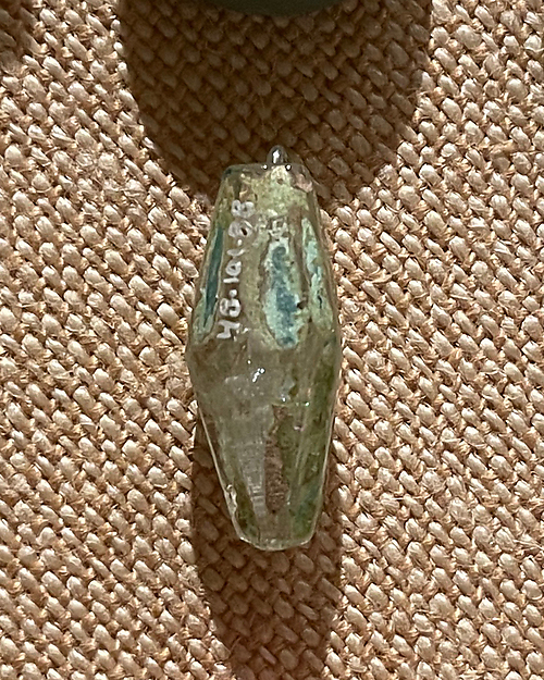 Bead