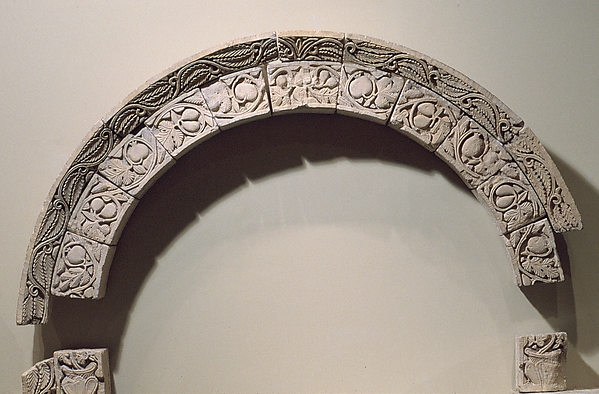 Arch with Running Vines, Leaves, and Fruit, 6th century