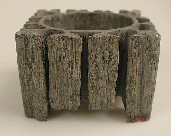 Stone Oil Lamp by an unrecorded maker, The Metropolitan Museum of Art