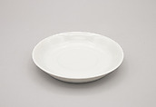 Saucer, Axel Brüel  Danish, Hard paste porcelain