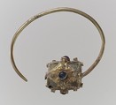 Earring, Gold, blue and light green glass, pearls, Frankish