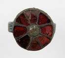 Finger Ring, Gold, garnet, mother-of-pearl, Frankish