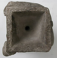 Capital, Stone, Spanish