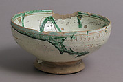 Bowl, Earthenware, tin-glaze, Italian or Byzantine
