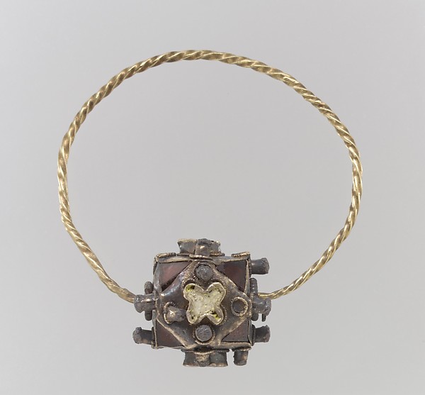 One of a Pair of Gold Earrings with Garnets by an unrecorded maker, The Metropolitan Museum of Art