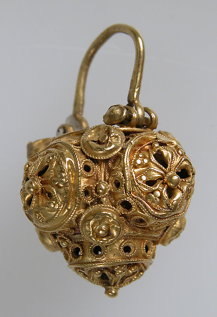 Basket Earring