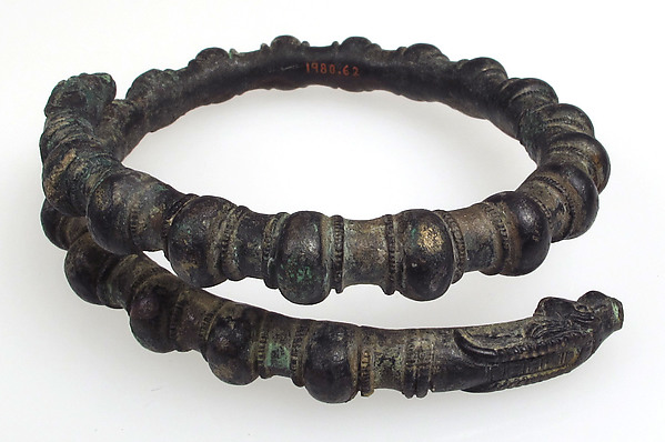 Armlet by an unrecorded maker, The Metropolitan Museum of Art