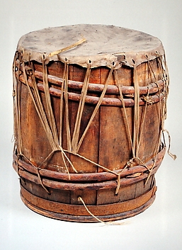 Ikabo?, Wood, string, hide, Mpongwe people