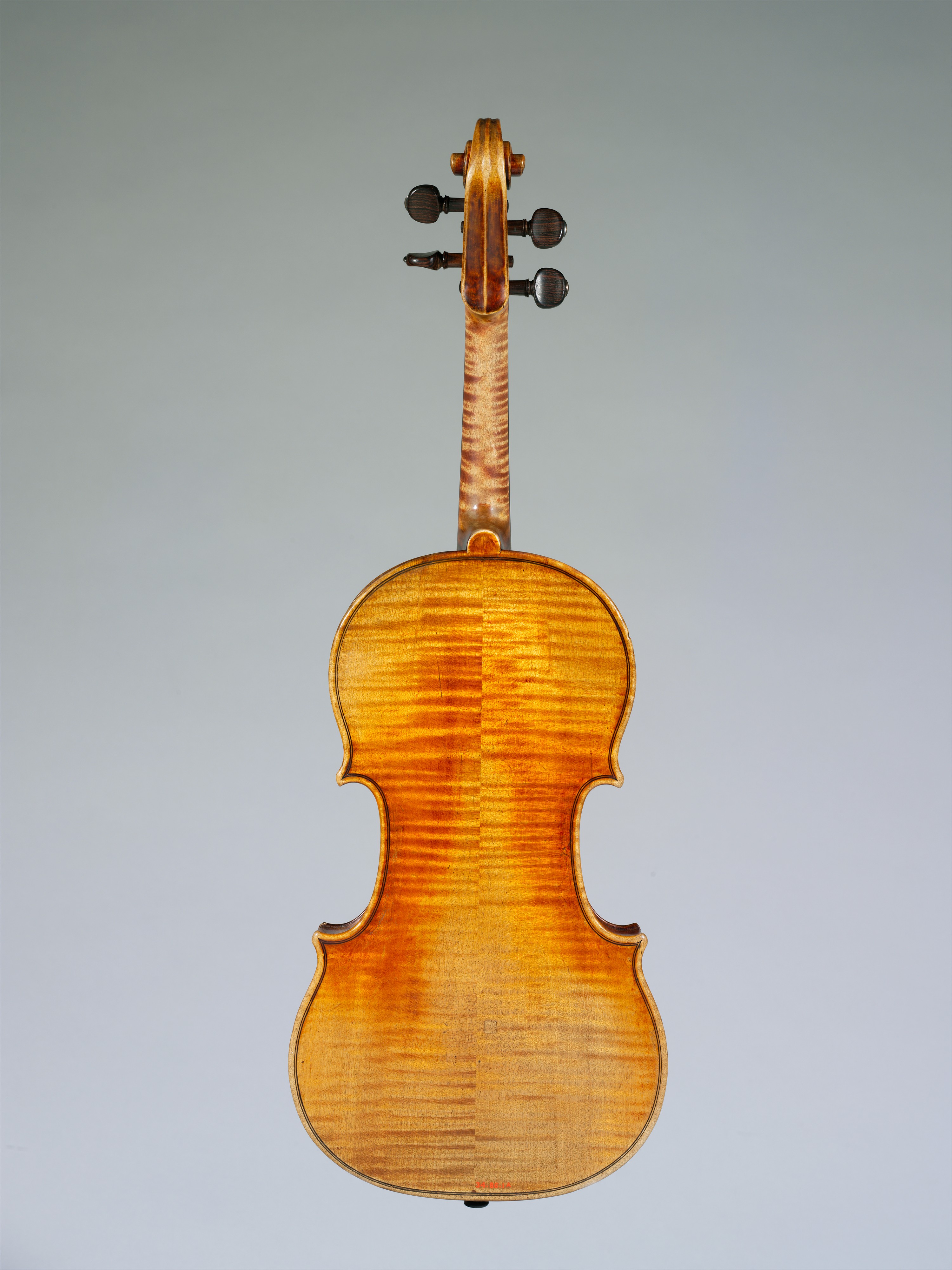 Antonio on sale stradivari violin