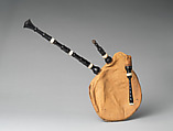 Binioù kozh (bagpipe), Wood, leather, cane reed, various materials, French