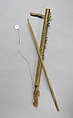 đàn K'ni, Quốc Hùng Nguyễn Vietnamese, Bamboo for the body; Rosewood for the tuning peg & the base; Metal string for the string; Bamboo for the bows, Vietnamese