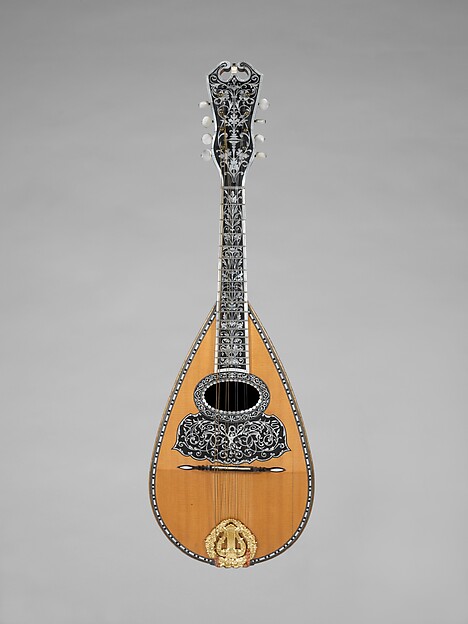Mandolin — view 5