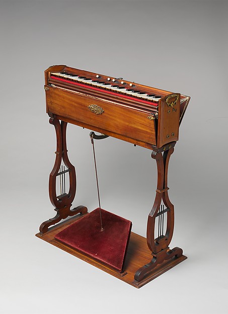 Harmonium — view 1