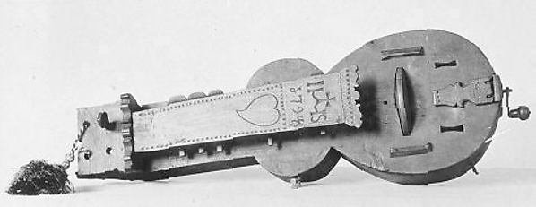 Hurdy-Gurdy — view 5