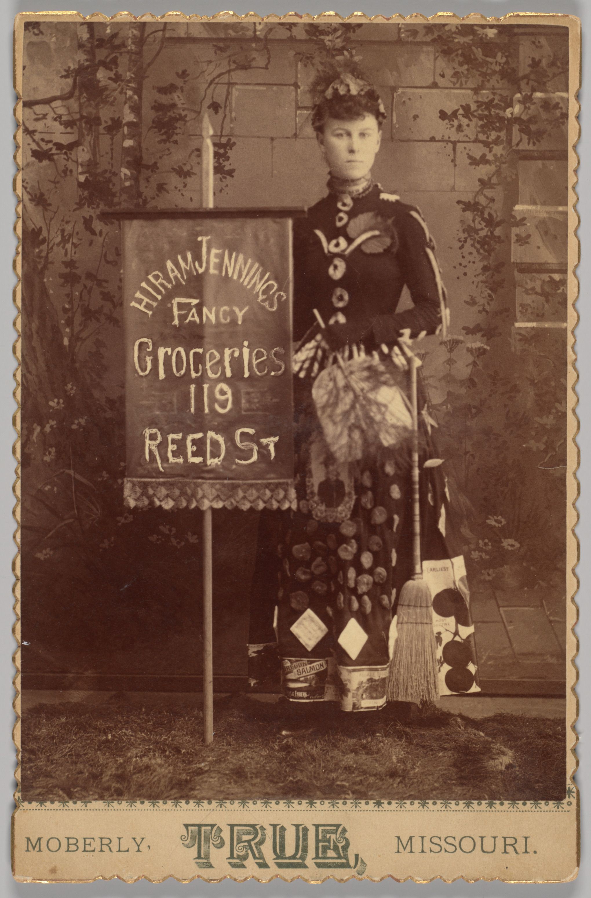 [Merchants' Carnival Portrait: Hiram Jennings Fancy Groceries, Moberly, Missouri]