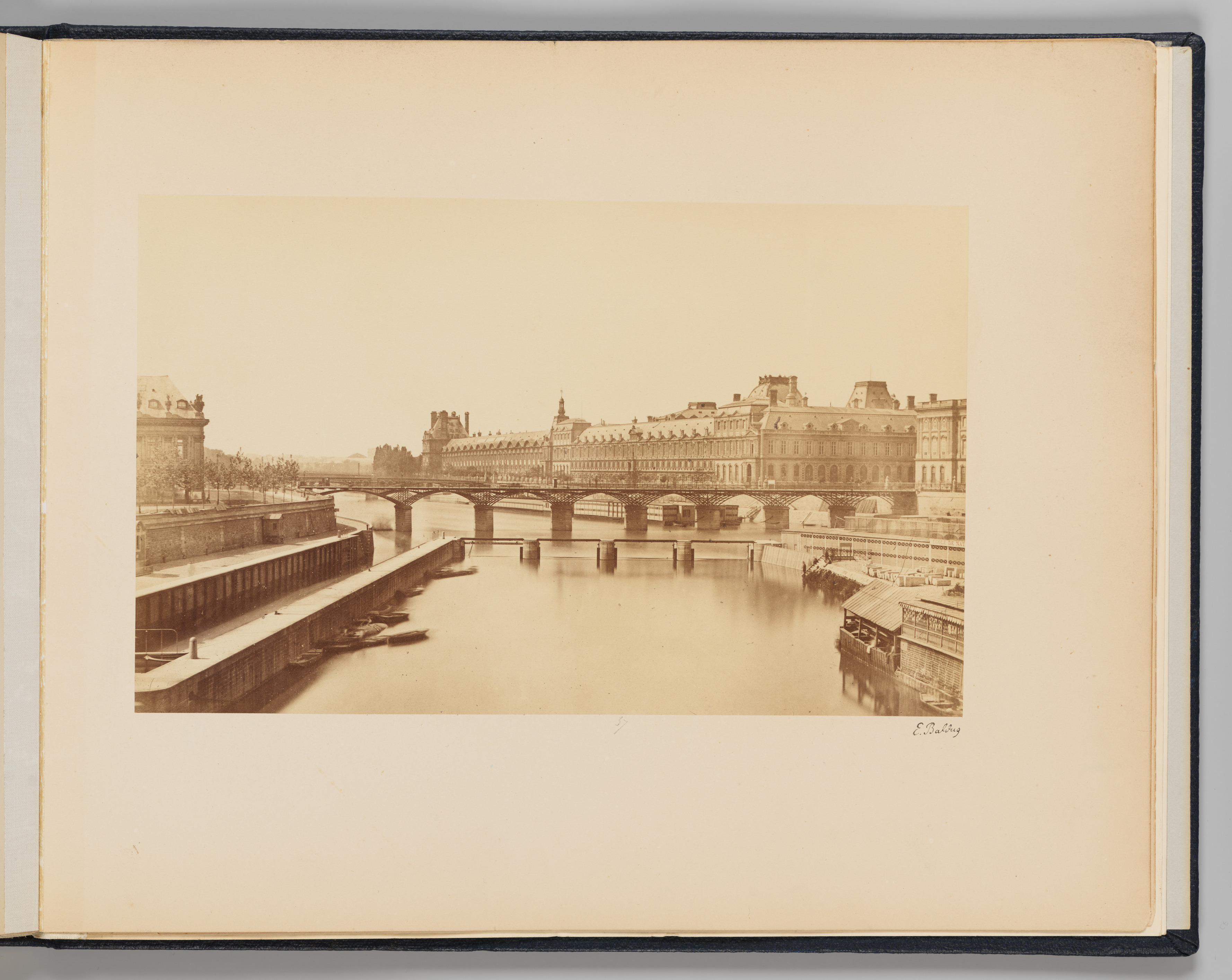 Panorama, vue prise du Pont-Neuf
