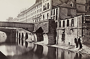 Hôtel-Dieu et Pont Saint-Charles (fourth arrondissement), Charles Marville  French, Albumen silver print from glass negative