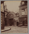 Hôtel des Ambassadeurs de Hollande, 47 rue Vieille du Temple, Eugène Atget (French, Libourne 1857–1927 Paris), Albumen silver print  from glass negative