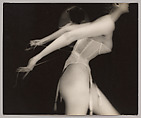 Variant of It’s a Cinch, Lillian Bassman, Gelatin silver print