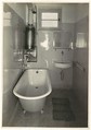 Bad im Reihenhaus einer Kölner Siedlungsgesellschaft, Werner Mantz  German, Gelatin silver print