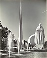 [Fountains, 1939 New York World's Fair, with Trylon and Perisphere in Background], Samuel H. Gottscho  American, Gelatin silver print