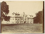 [Wilton House from the Grounds], Unknown, Albumen silver print from paper negative