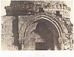 Jérusalem, Détails de la porte d'un Dôme sépulcral, Auguste Salzmann  French, Salted paper print from paper negative