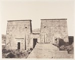 Ile de Fîleh (Philæ), Premier Pylône - Vue Prise de la Plate-Forme de la Colonnade Orientale en P, Félix Teynard French, Salted paper print from paper negative
