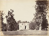 Entrance to Botanical Gardens, Calcutta, Captain R. B. Hill  British, Albumen silver print