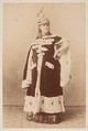 [La Comtesse in Ermine Cape], Pierre-Louis Pierson  French, Albumen silver print from glass negative
